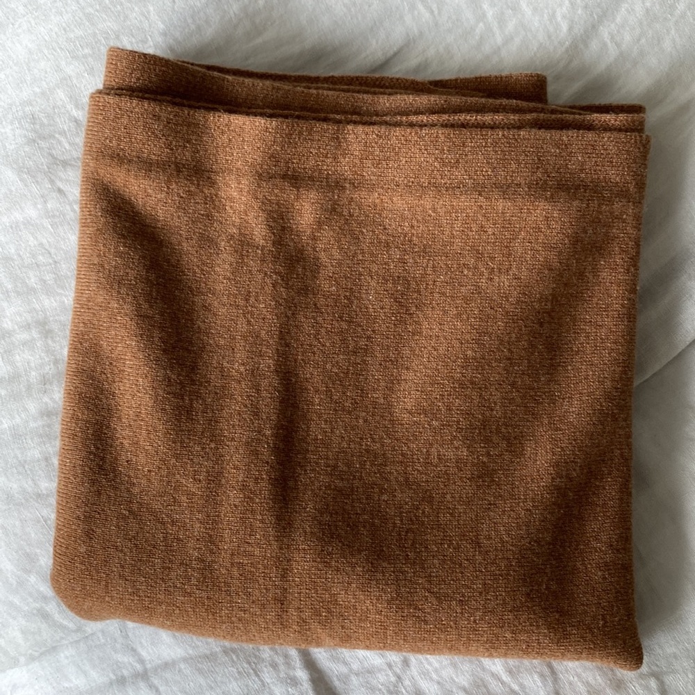 Theory Cashmere Scarf